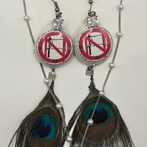 NEGU Diamond Jewelry Earring & Necklace_Crafty, yet Elegant